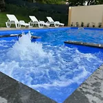 Solis Private Pool Jacuzzi