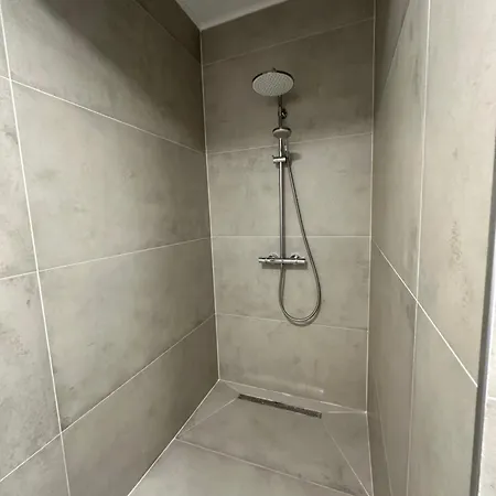 Villa Solis - Private Heated Pool&jacuzzi Sarajevo