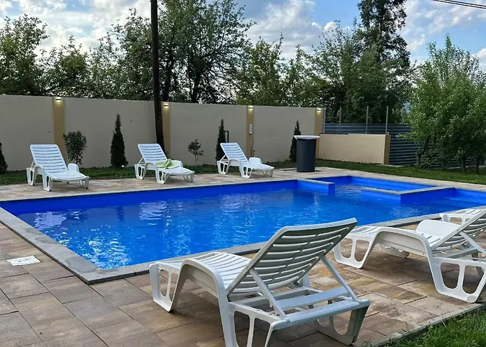 别墅 Solis Private Pool Jacuzzi 塞拉耶佛